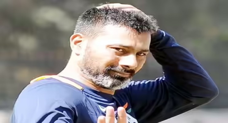 Praveen Kumar Praveen Kumar