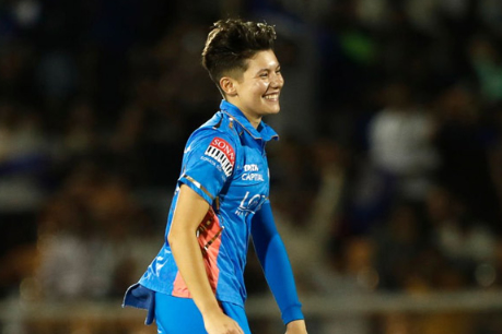 Issy Wong: First-Ever WPL Hat-Trick In Eliminator Issy Wong: First-Ever WPL Hat-Trick In Eliminator