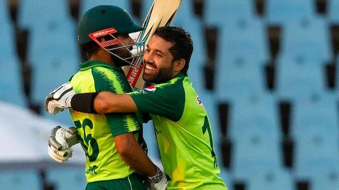 Mohammad Rizwan and Babar Azam – 197 vs South Africa Mohammad Rizwan and Babar Azam – 197 vs South Africa