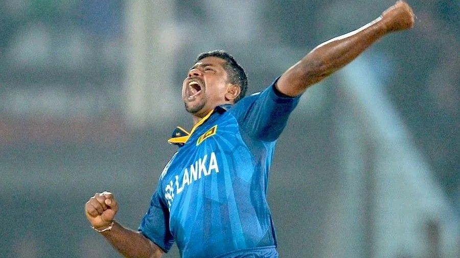 Rangana Herath (5/3) Rangana Herath (5/3)