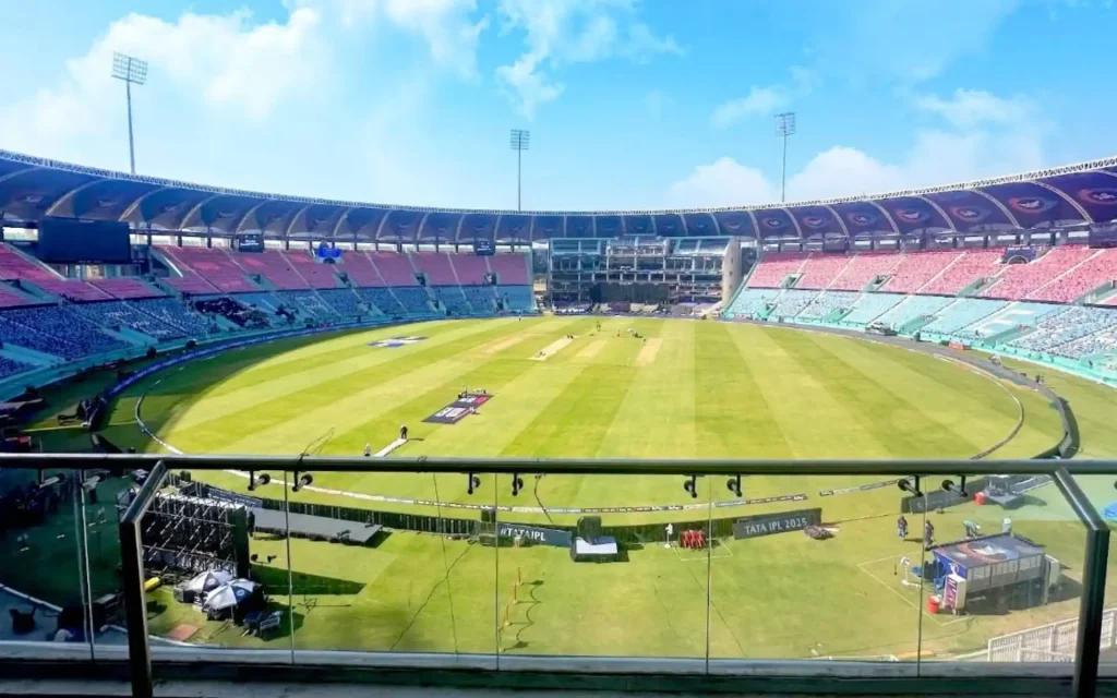 Ekana Cricket Stadium, Lucknow (Lucknow Super Giants) Ekana Cricket Stadium, Lucknow (Lucknow Super Giants)