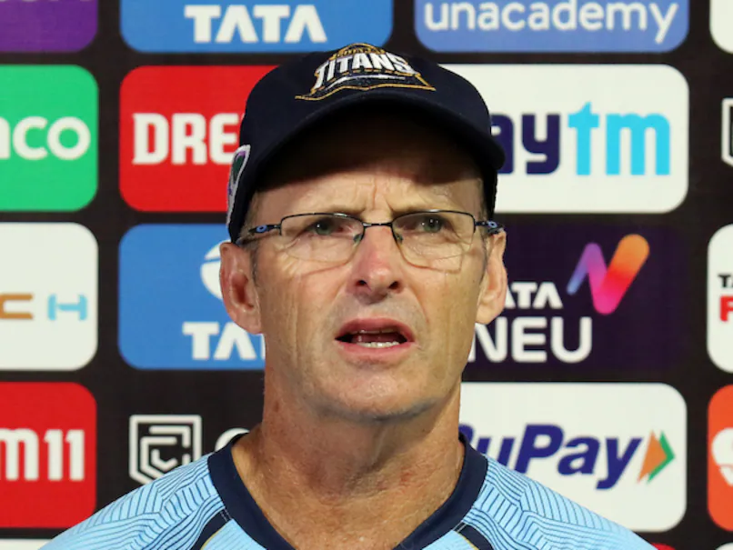 Who can replace Brendon McCullum as England's Head Coach? Gary Kirsten Who can replace Brendon McCullum as England's Head Coach? Gary Kirsten